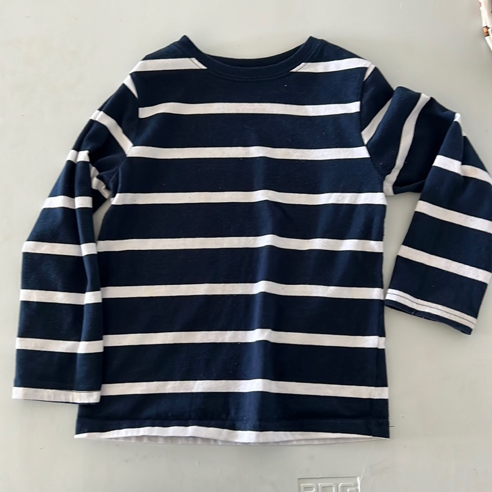 Navy long sleeve tee
